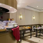 Western Au Trocadéro 3*