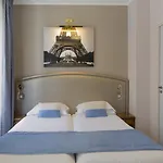 Western Au Trocadéro Hotel 3*