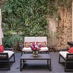 Western Au Trocadéro Hotel 3*