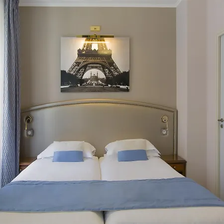 Western Au Trocadero Hotel 3*