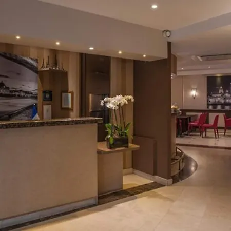 Hotel Western Au Trocadero Paris
