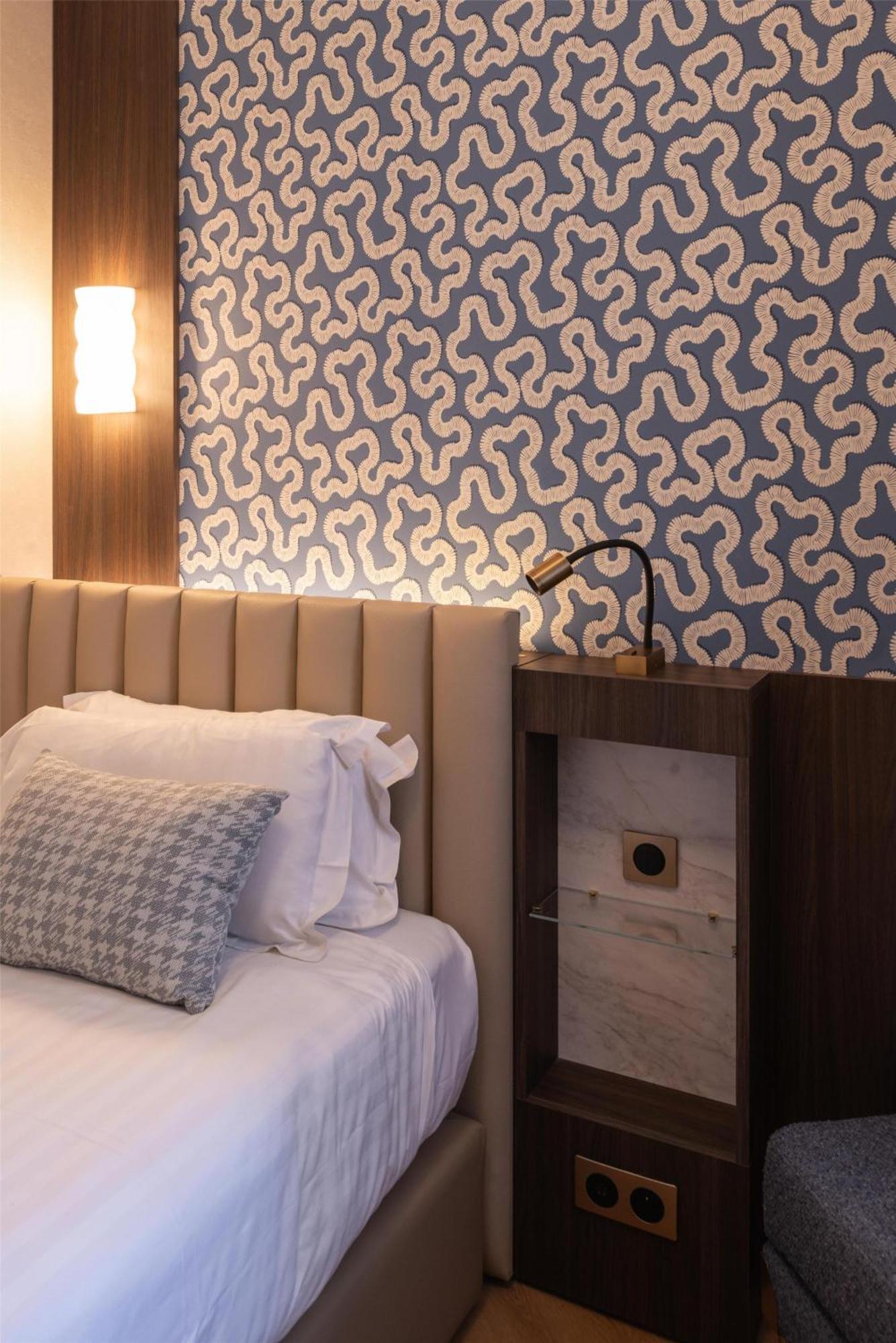 Western Au Trocadéro 3* Parigi