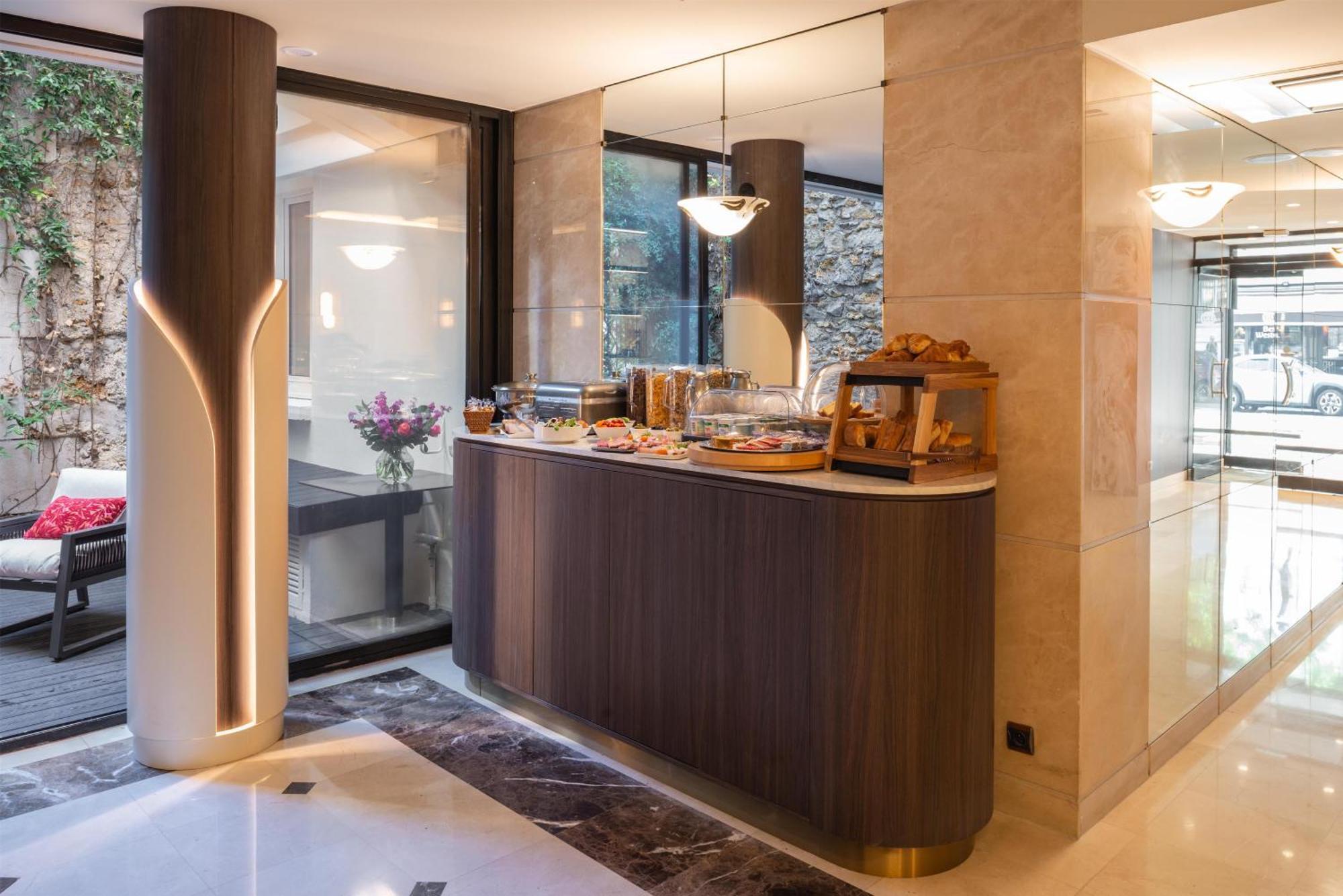 Western Au Trocadéro 3* Parigi