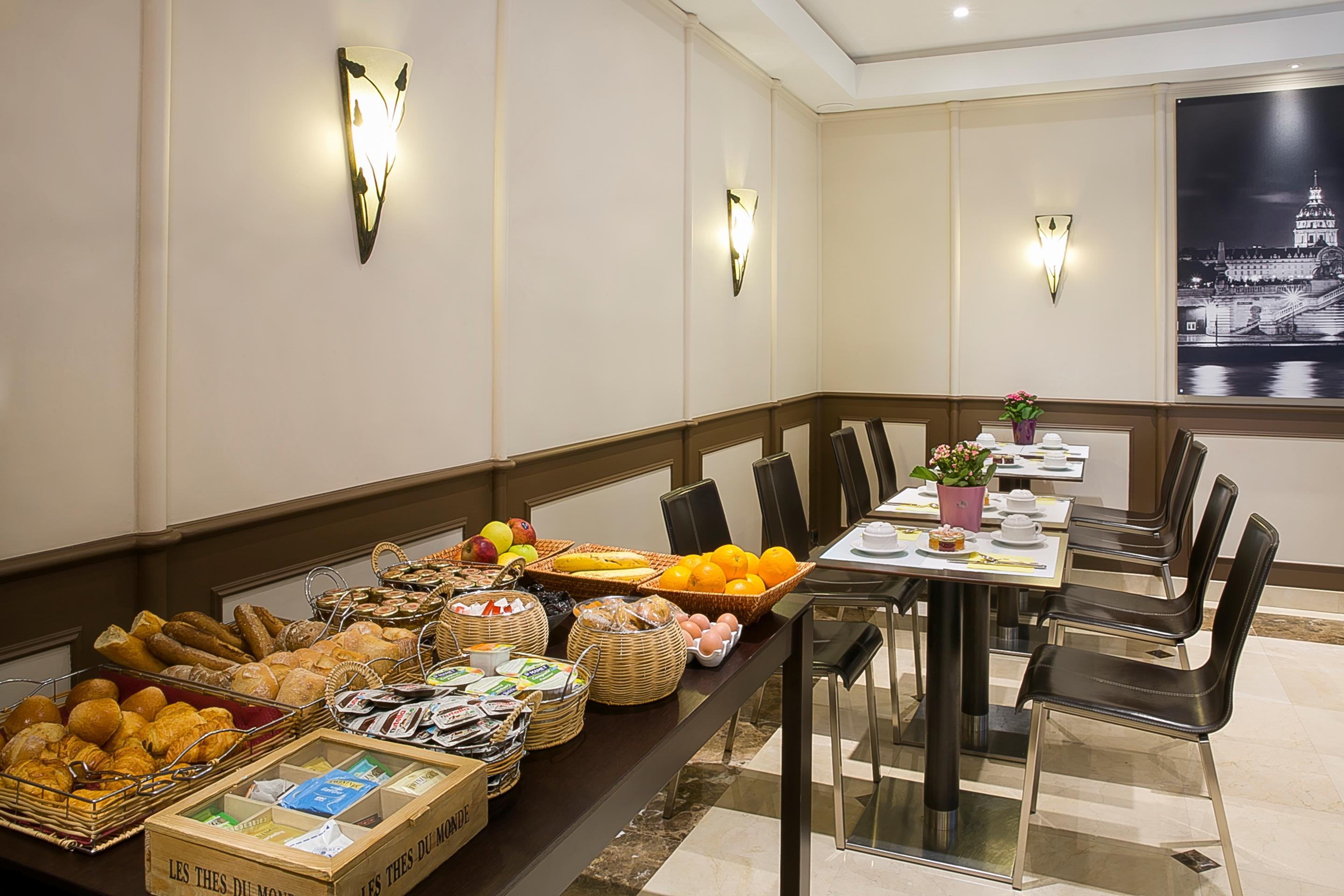 Western Au Trocadéro 3* Parigi